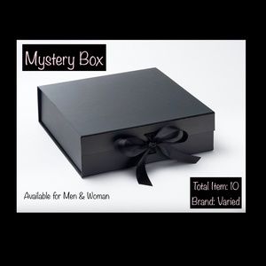 MYSTERY BOX 📦✨💥(10 items)